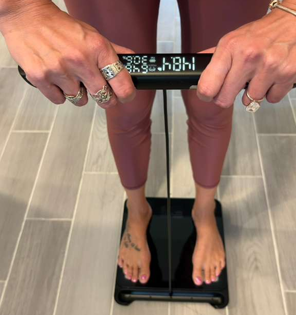Measuring body composition with the FitPeo Scale